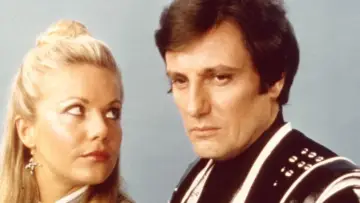 Backdrop for the TV series "Blake
