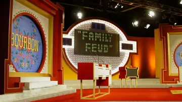 Backdrop к сериалу "Family Feud" #1479966