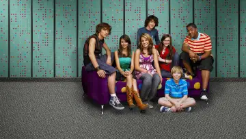 Backdrop for the TV series "Zoey 101" #1383355