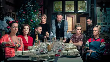 Backdrop к сериалу "EastEnders" #1218899