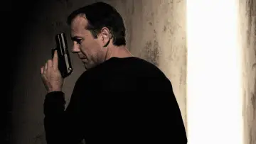 Backdrop к сериалу "24" #1249157
