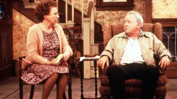 Backdrop for the TV series "All in the Family" #1334236