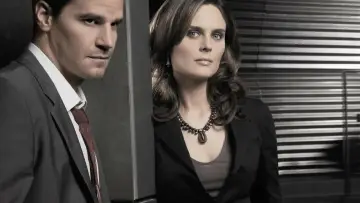 Backdrop к сериалу "Bones" #1241194