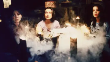 Backdrop к сериалу "Charmed" #1253189