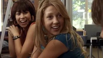 Backdrop к сериалу "Degrassi" #1294533