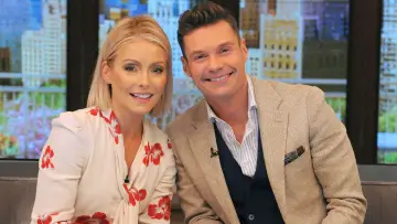 Backdrop к сериалу "LIVE with Kelly and Mark" #1221073