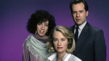 Backdrop к сериалу "Moonlighting" #1332090