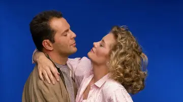 Backdrop к сериалу "Moonlighting" #1332094