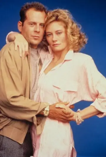 Poster к сериалу "Moonlighting" #1332125