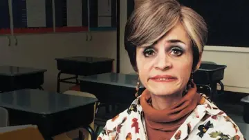 Backdrop for the TV series "Strangers with Candy" #1595738