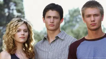 Backdrop к сериалу "One Tree Hill" #1318355