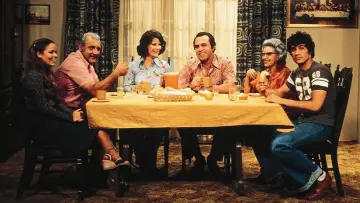 ¿Qué Pasa, U.S.A.? (1977) Poster