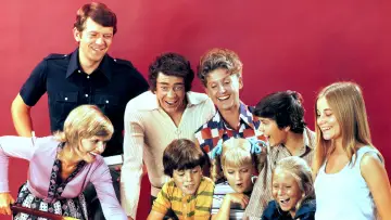 Backdrop к сериалу "The Brady Bunch" #1388290