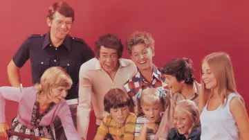 Backdrop к сериалу "The Brady Bunch" #1388295