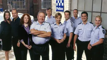 Backdrop к сериалу "Blue Heelers" #1325131