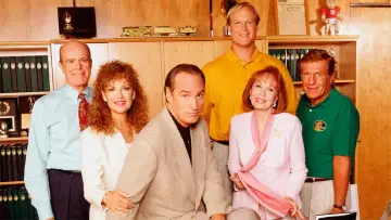 Backdrop к сериалу "Coach" #1272522