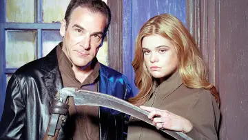 Backdrop for the TV series "Dead Like Me" #1393303