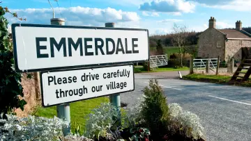 Backdrop к сериалу "Emmerdale" #1230733