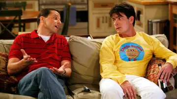 Backdrop к сериалу "Two and a Half Men" #1249542
