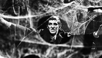 Backdrop к сериалу "Dark Shadows" #1274545