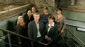 Backdrop for the TV series "The Eagle: A Crime Odyssey" #1597303