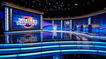 Backdrop к сериалу "Jeopardy!" #1253680