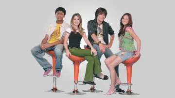 Backdrop for the TV series "Unfabulous" #1784854