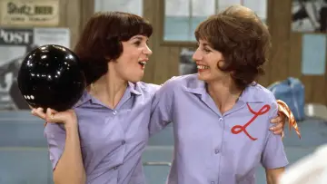Backdrop к сериалу "Laverne & Shirley" #1349618