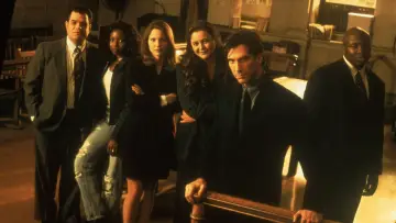 Backdrop к сериалу "The Practice" #1296347