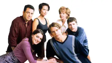 Backdrop for the TV series "Get Real" #1662249