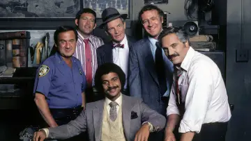 Backdrop к сериалу "Barney Miller" #1322847