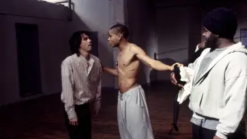 Backdrop к сериалу "Oz" #1288252