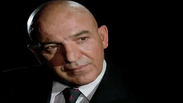 Backdrop к сериалу "Kojak" #1383286