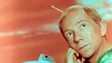 Backdrop к сериалу "My Favorite Martian" #1391017