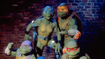 Backdrop for the TV series "Ninja Turtles: The Next Mutation" #1738685