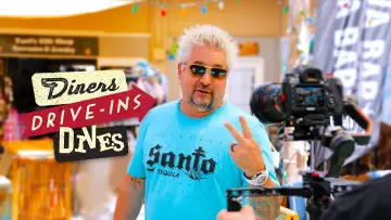 Backdrop к сериалу "Diners, Drive-Ins and Dives" #1221573