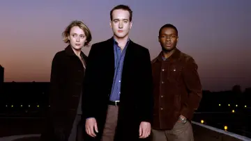 Backdrop к сериалу "Spooks" #1324745