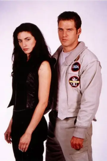 Poster к сериалу "Farscape" #1323335