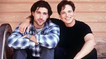Backdrop к сериалу "Party of Five" #1320005