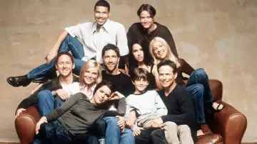 Backdrop к сериалу "Party of Five" #1320006