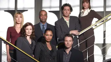 Backdrop for the TV series "Eyes" #1688421