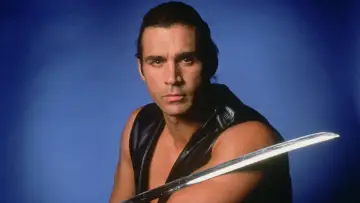 Backdrop к сериалу "Highlander: The Series" #1330886