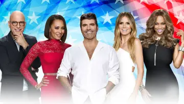 Backdrop к сериалу "America