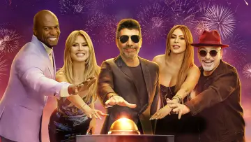 Backdrop к сериалу "America