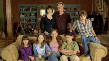 Backdrop for the TV series "Life with Derek" #1592223