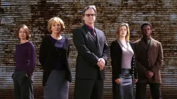 Backdrop к сериалу "Waking the Dead" #1359403