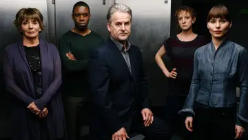 Backdrop к сериалу "Waking the Dead" #1359405