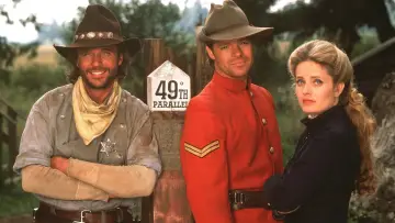 Backdrop for the TV series "Bordertown" #1547488