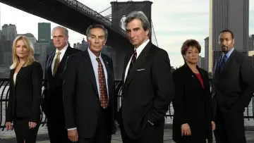 Backdrop к сериалу "Law & Order" #1232411