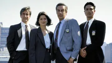Backdrop к сериалу "Law & Order" #1232419